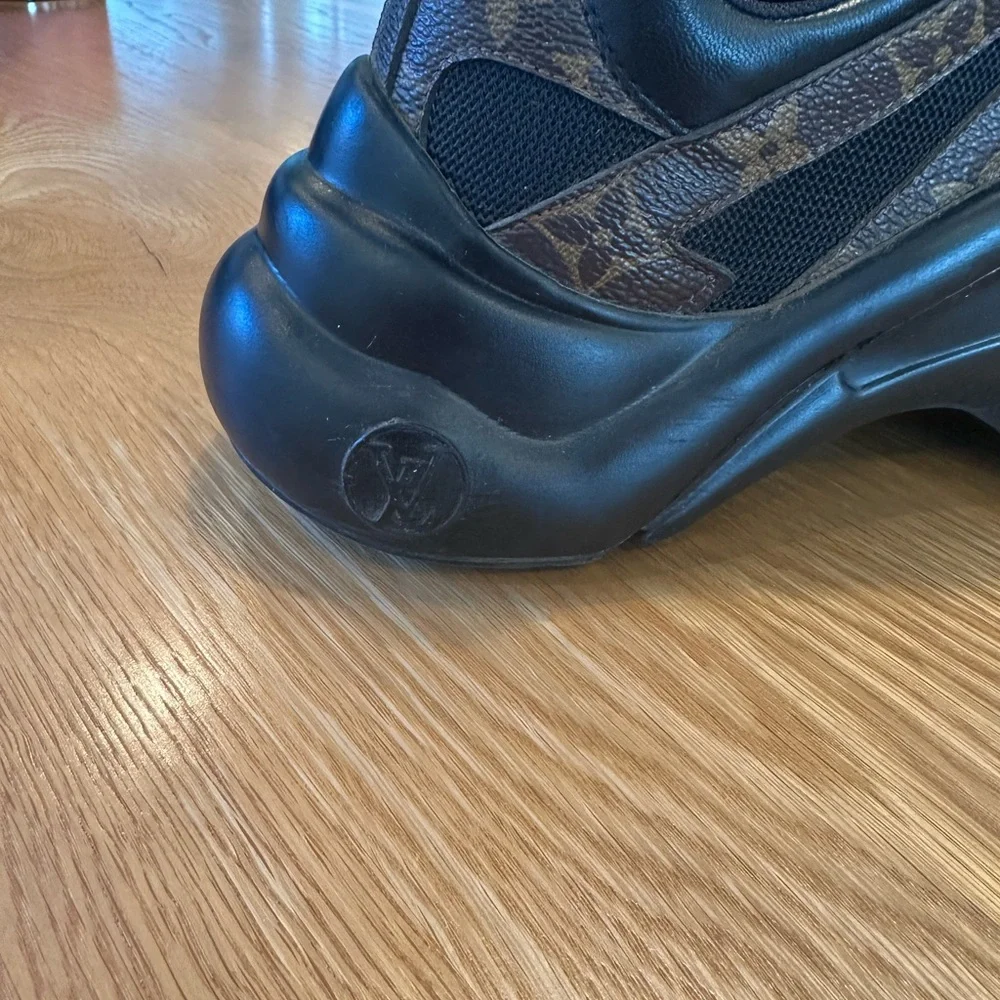 $1080 NEW 100% Auth Louis Vuitton LV Archlight Women's Sneaker 38 Black Monogram - Picture 4 of 11